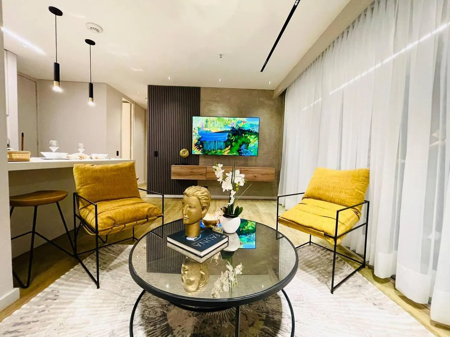 17Th Floor 2 Bedrooms Ac Plus Pool & Gym 1704 Medellin Colombia