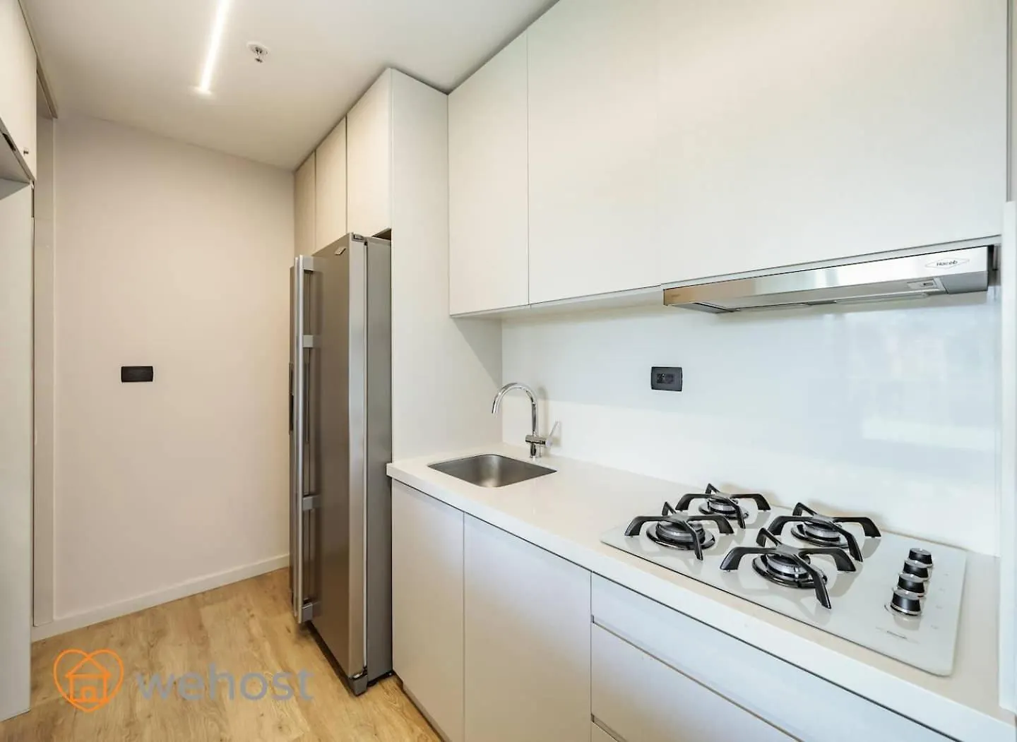 Apartment 17Th Floor 2 Bedrooms Ac Plus Pool & Gym 1704 Medellin Colombia