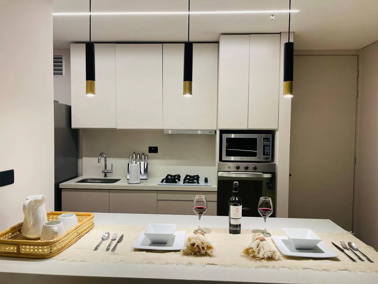 17Th Floor 2 Bedrooms Ac Plus Pool & Gym 1704 Medellin 0*,  Colombia
