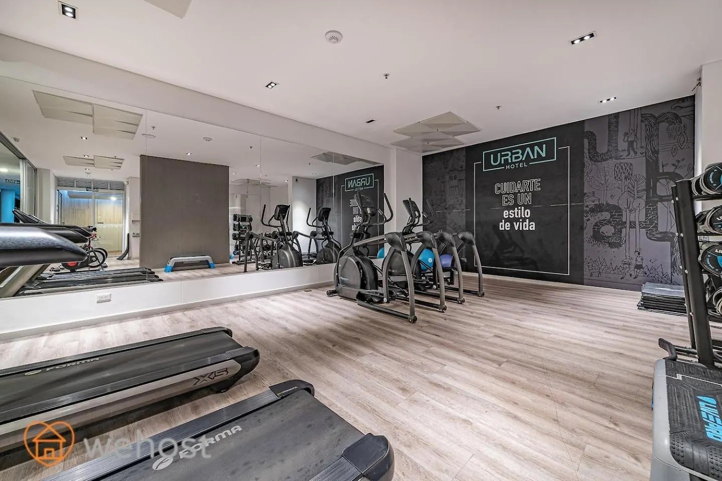 17Th Floor 2 Bedrooms Ac Plus Pool & Gym 1704 Medellin 0*,  Colombia