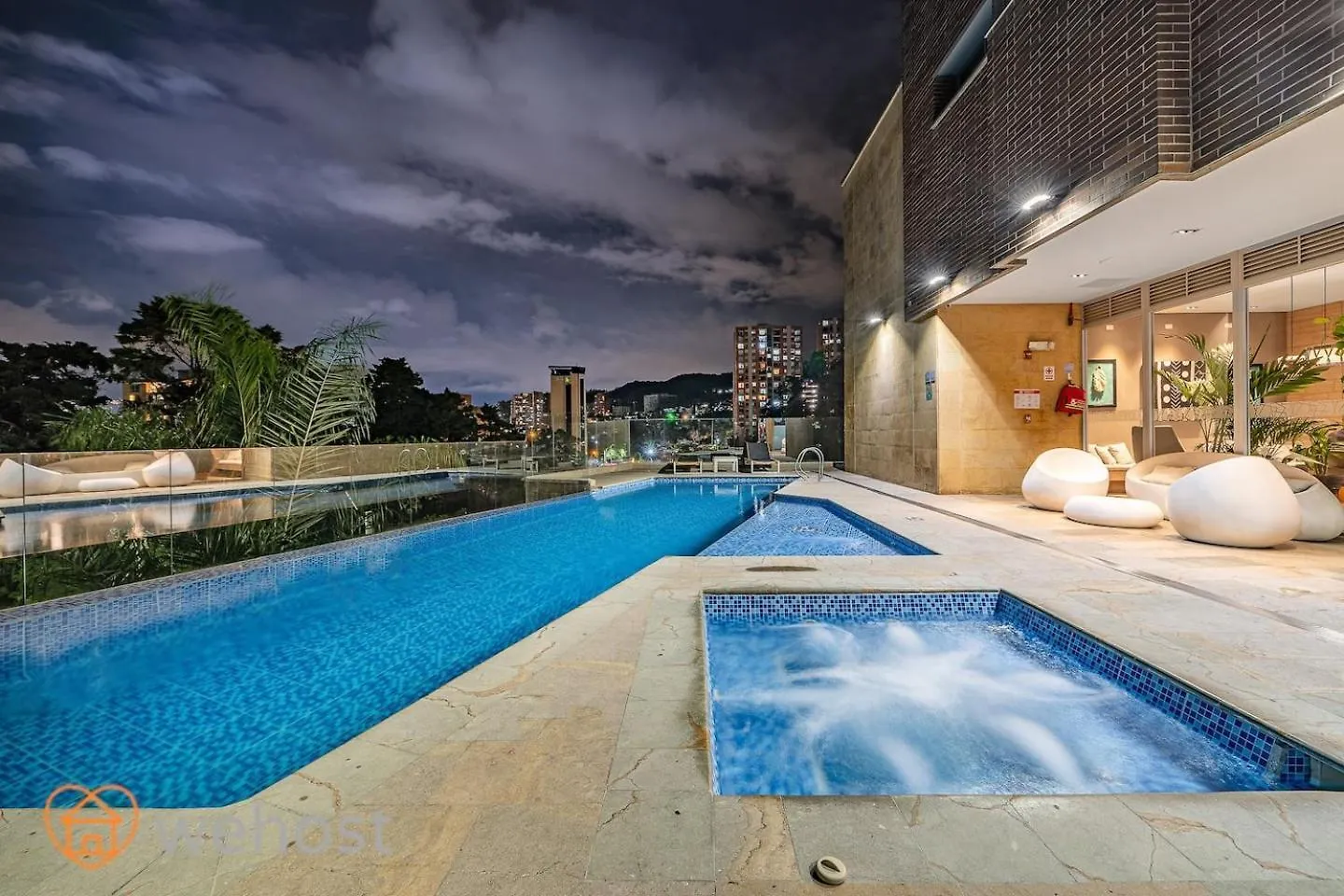 17Th Floor 2 Bedrooms Ac Plus Pool & Gym 1704 Medellin