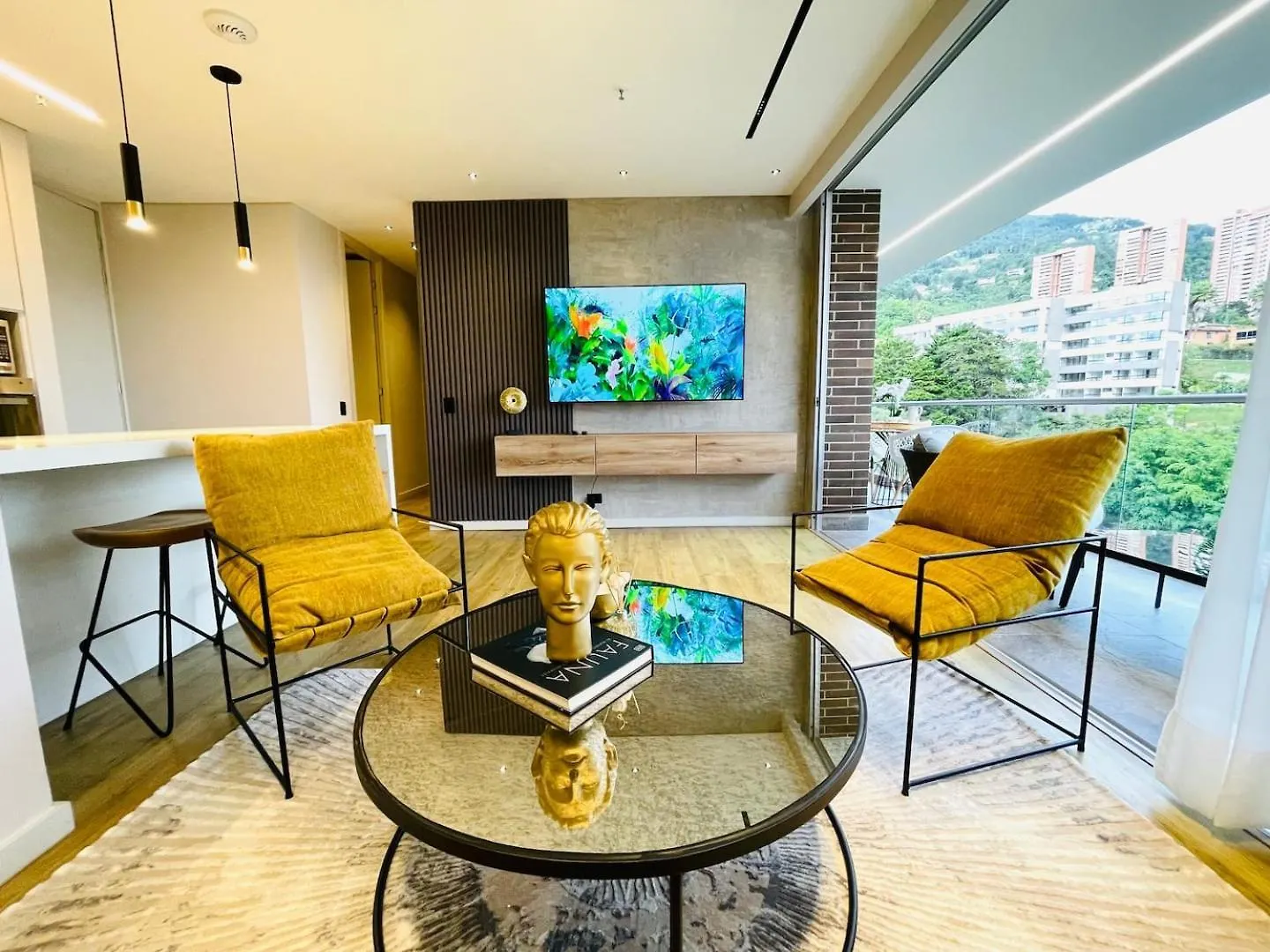 Apartment 17Th Floor 2 Bedrooms Ac Plus Pool & Gym 1704 Medellin